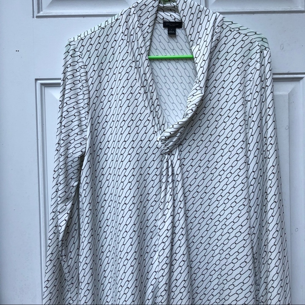 Ann Taylor Chain Link Blouse - Picture 2 of 10